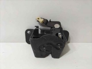 CERRADURA MALETERO / PORTON D4EA 81697