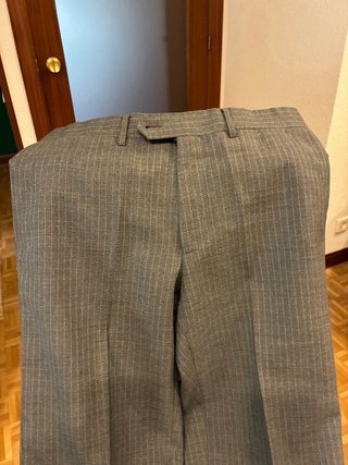 Traje caballero gris raya diplomática. Mirto. T.48