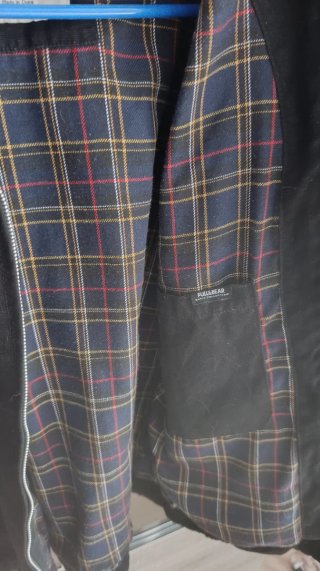 Cazadora Pull&Bear negra entretiempo