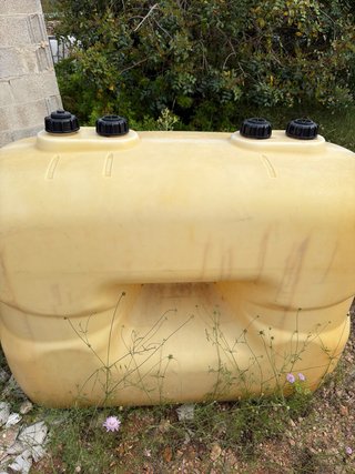 Depósito agua/combustible