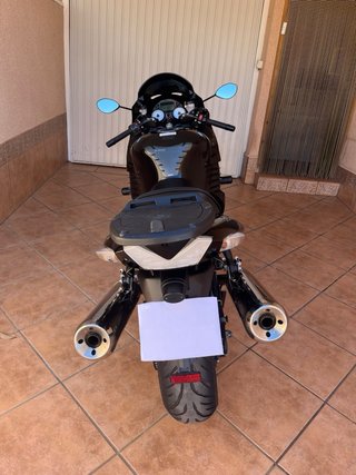 Kawasaki ZZR 1400 Negra