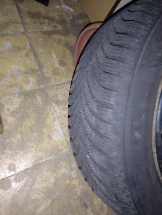 2 Neumáticos con Llantas