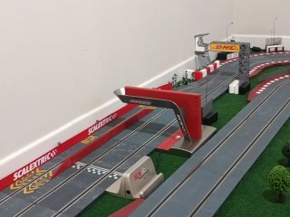 Circuito Scalextric Advance y colección de coches
