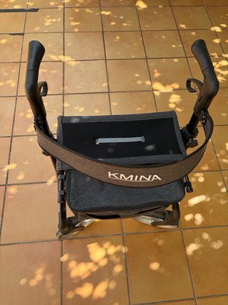 Andador persona mayor