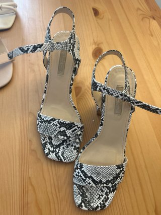 Lote 3 Sandalias Mango y Primadonna