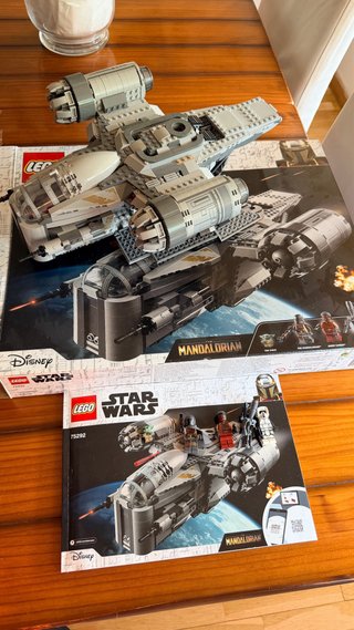 Lego Star Wars 75292 Razor Crest original