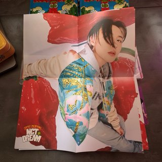 NCT Dream Hot Sauce CD + Photocards