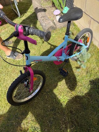 Bicicleta infantil BTWIN azul y rosa
