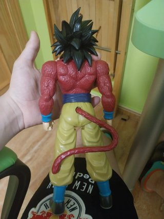 Figura Goku SS4 Limit Breaker 30cm