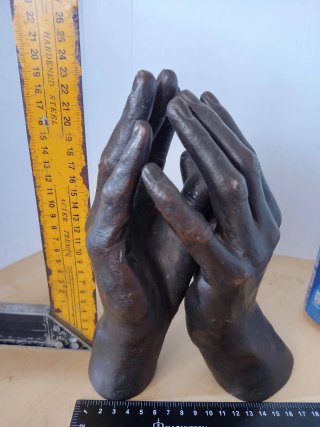 Escultura Manos Helping Hands Vintage