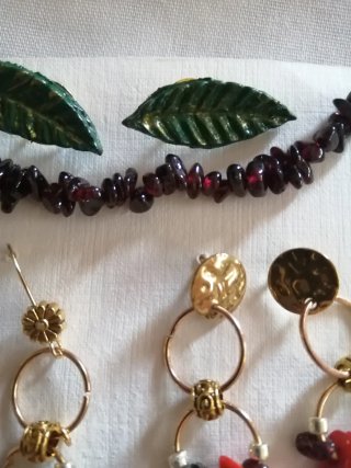 Pendientes y pulseras piedras naturales