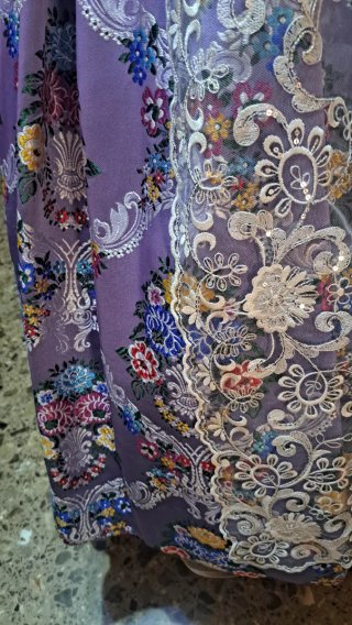 Traje de Fallera Malva con Encaje