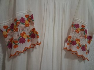 Vestido blanco Nizza bordado talla 44