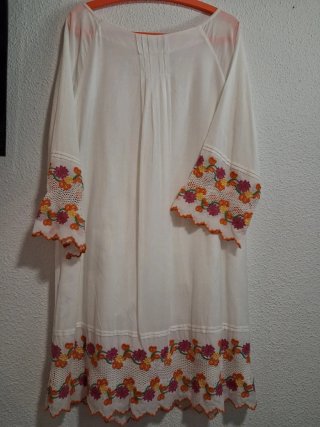 Vestido blanco Nizza bordado talla 44