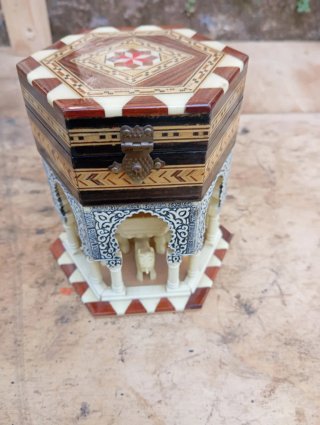 Joyeros Granadinos de Taracea