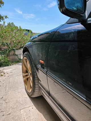 Llantas 18" BMW F34 OEM con neumáticos nuevos