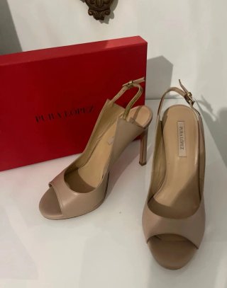 Pura Lopez Tacones Rosa y Dorado