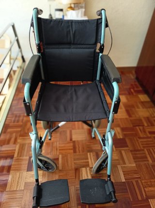Silla de ruedas manual