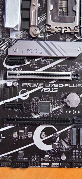 Scheda madre ASUS PRIME B760-PLUS ‼️Da riparare‼️