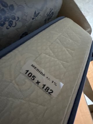 Somier y colchón 105 cm