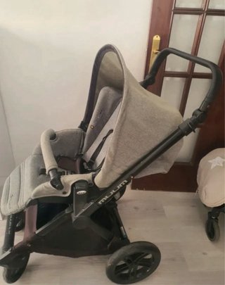 Carrito de bebé Mumm by Jane gris + sombrilla