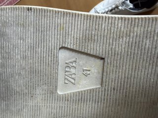 Zapatillas Zara Blancas Talón Negro Talla 41 casua