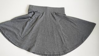 Falda gris Clockhouse