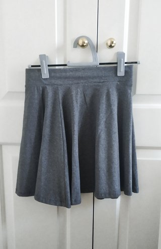 Falda gris Clockhouse