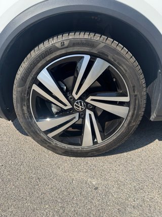 Volkswagen T-Roc 2023 por 338€/mes