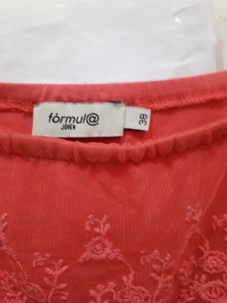 Blusa tirantes encaje rosa coral