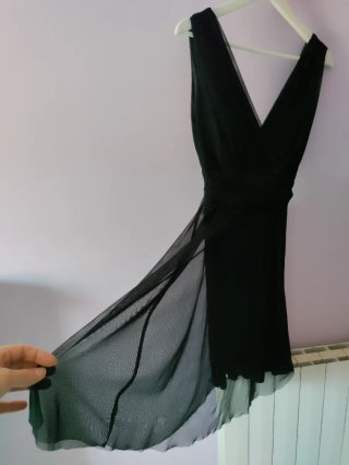 Vestido negro seda y tul
