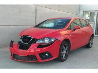 SEAT LEON (1P1)