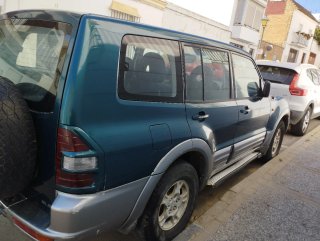 Mitsubishi Montero .año 2000