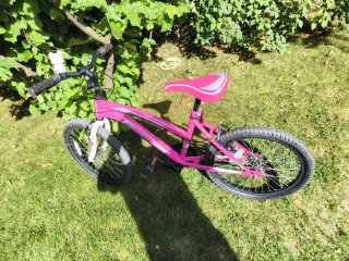 Bicicleta infantil rosa 20