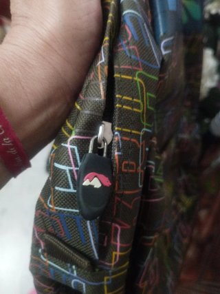Mochila Karhu multicolor