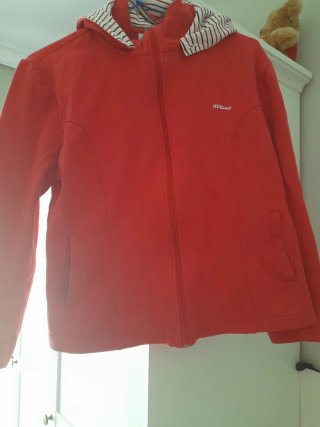 Sudadera mujer roja con capucha