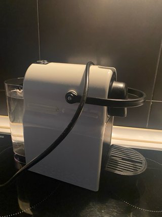 Cafetera Nespresso Blanca