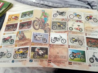 Álbum cromos Motos 80