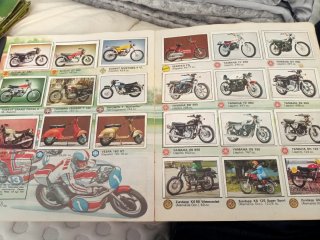 Álbum cromos Motos 80