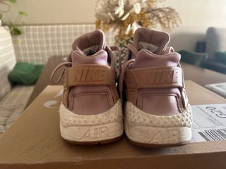 Zapatillas Nike Air Huarache Rosa/Beige