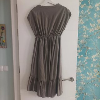 Vestido casual Roberto Torretta verde oliva
