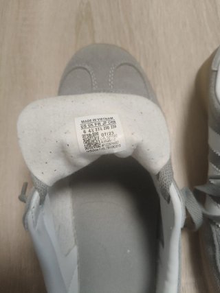 Adidas Gazelle Gris Talla 37.5
