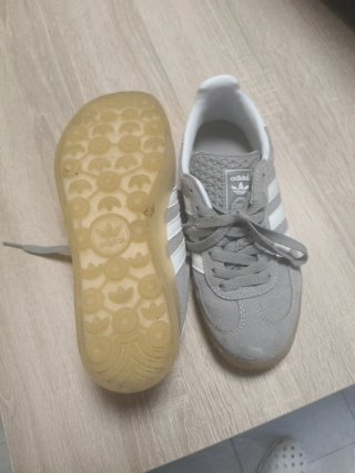 Adidas Gazelle Gris Talla 37.5
