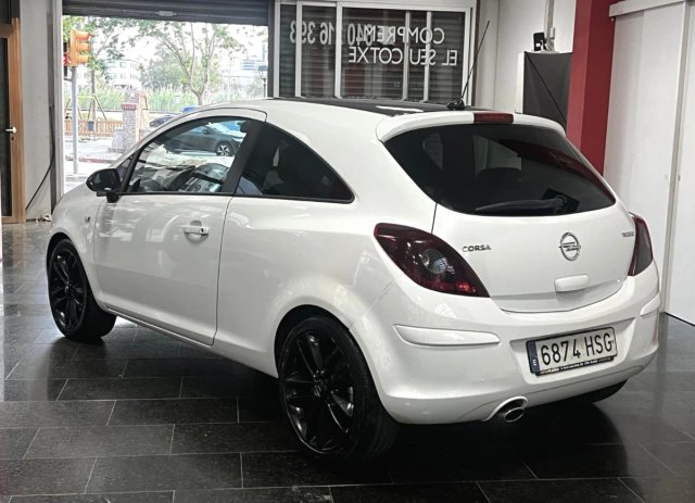 Opel Corsa 2014 1.4TURBO120cv 160.000km ETIQUETA C