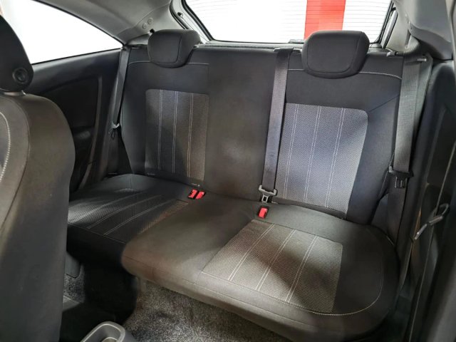 Opel Corsa 2014 1.4TURBO120cv 160.000km ETIQUETA C