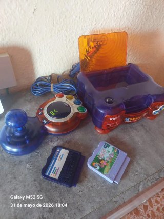 Consola V.Smile Vtech con 2 juegos