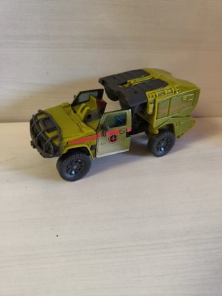 TransformerDesert Tracker Ratchet Hummer H2