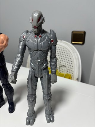 Lote Figuras Marvel: Hulk, Capitán América, Thor,
