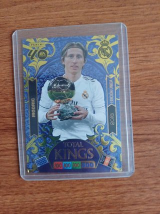 Cartas Real Madrid Total Kings Adrenalyn