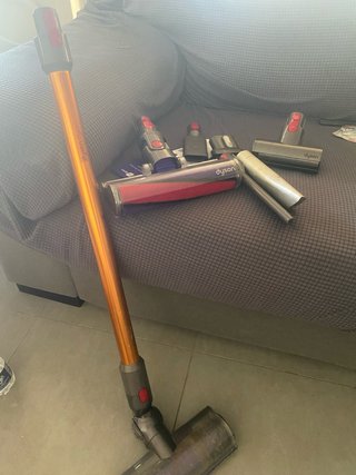 Parti Dyson V10